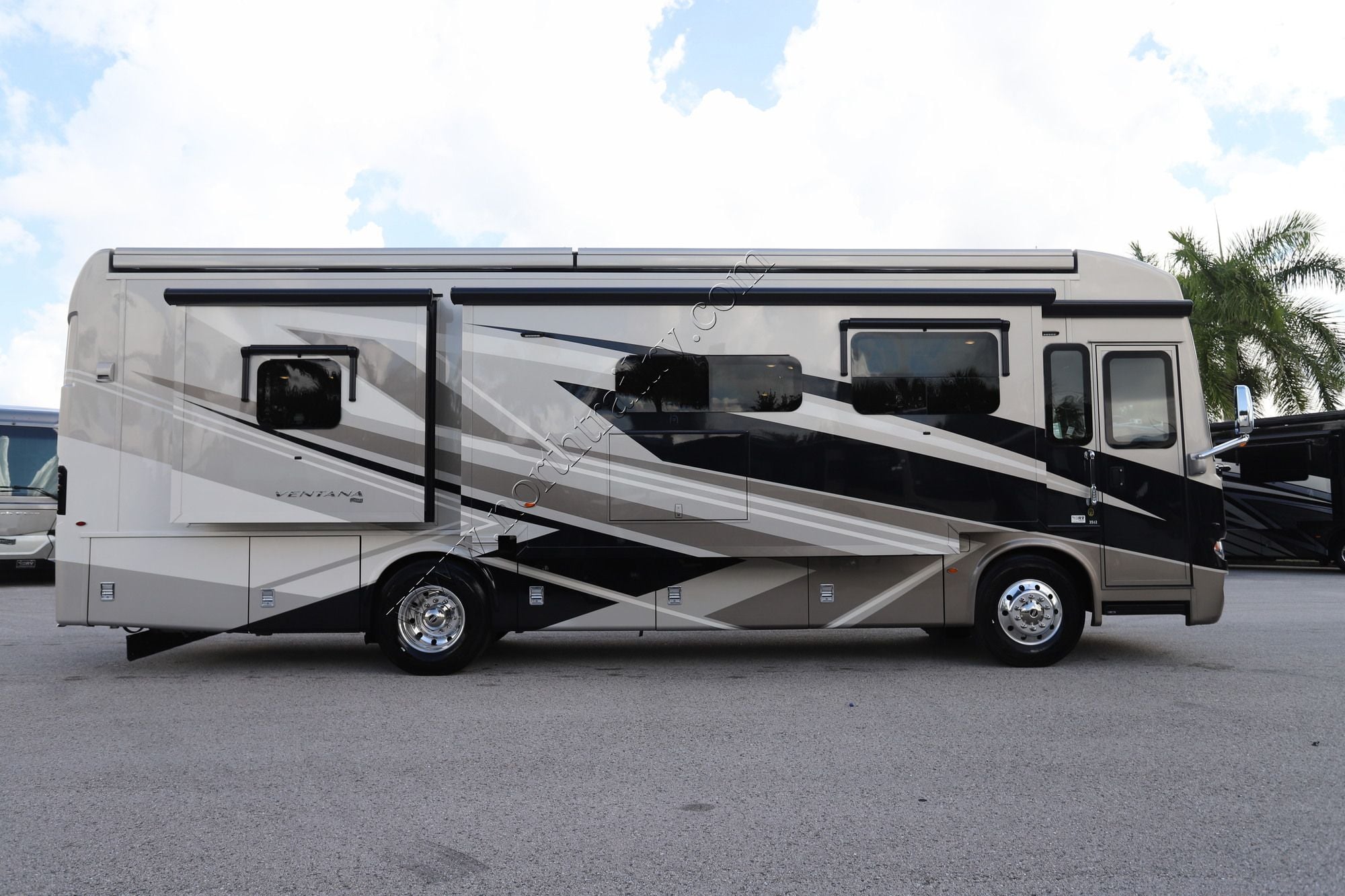 New 2027 Newmar Ventana 3512 Class A  For Sale