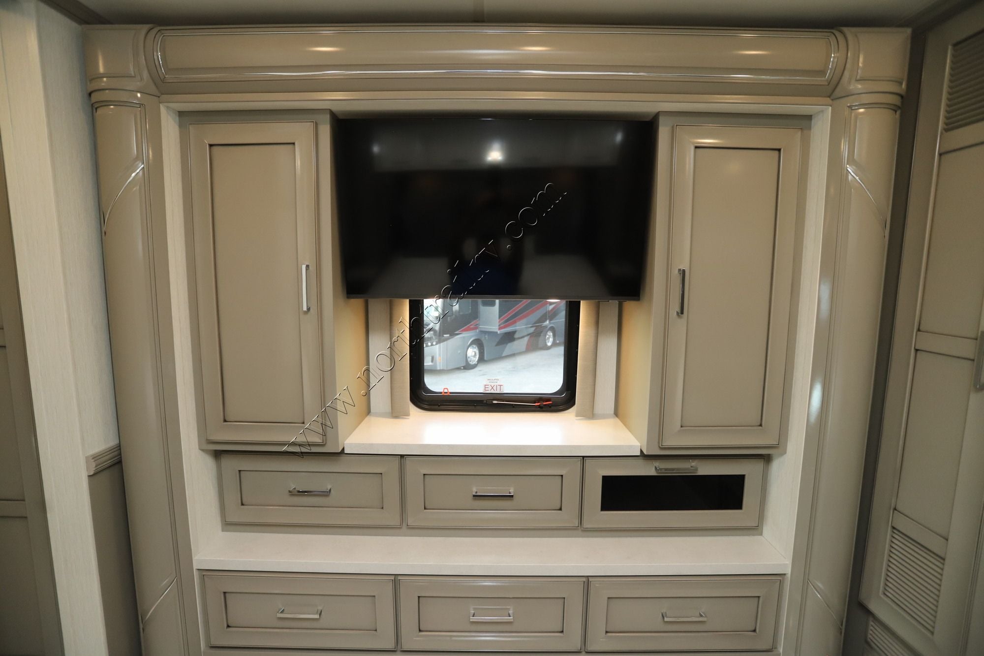 New 2027 Newmar Ventana 3512 Class A  For Sale
