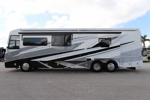 2027 Newmar Ventana 40037