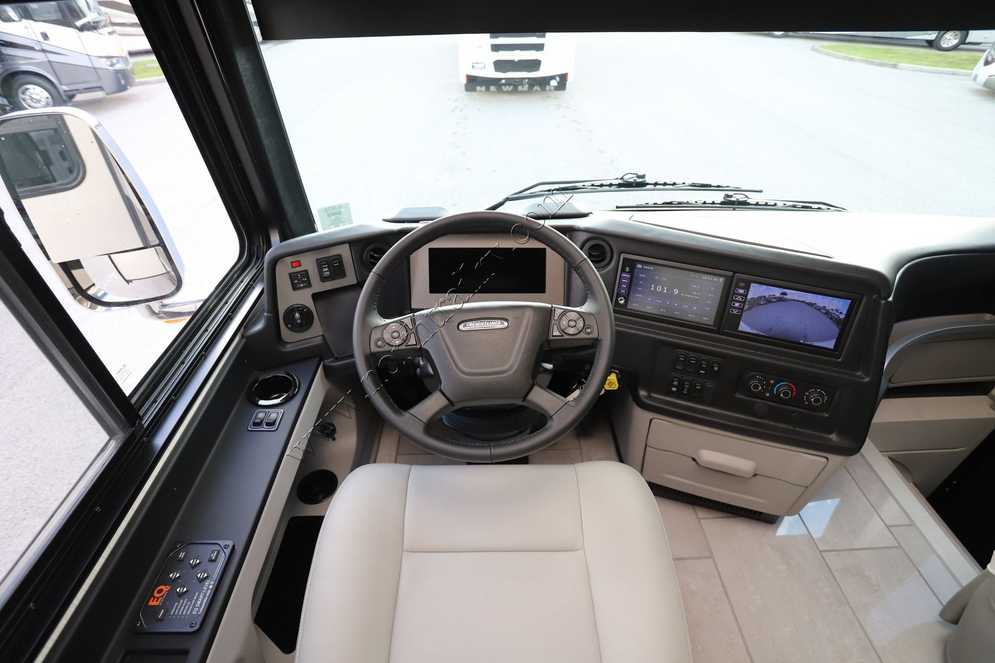 New 2027 Newmar Ventana 3512 Class A  For Sale