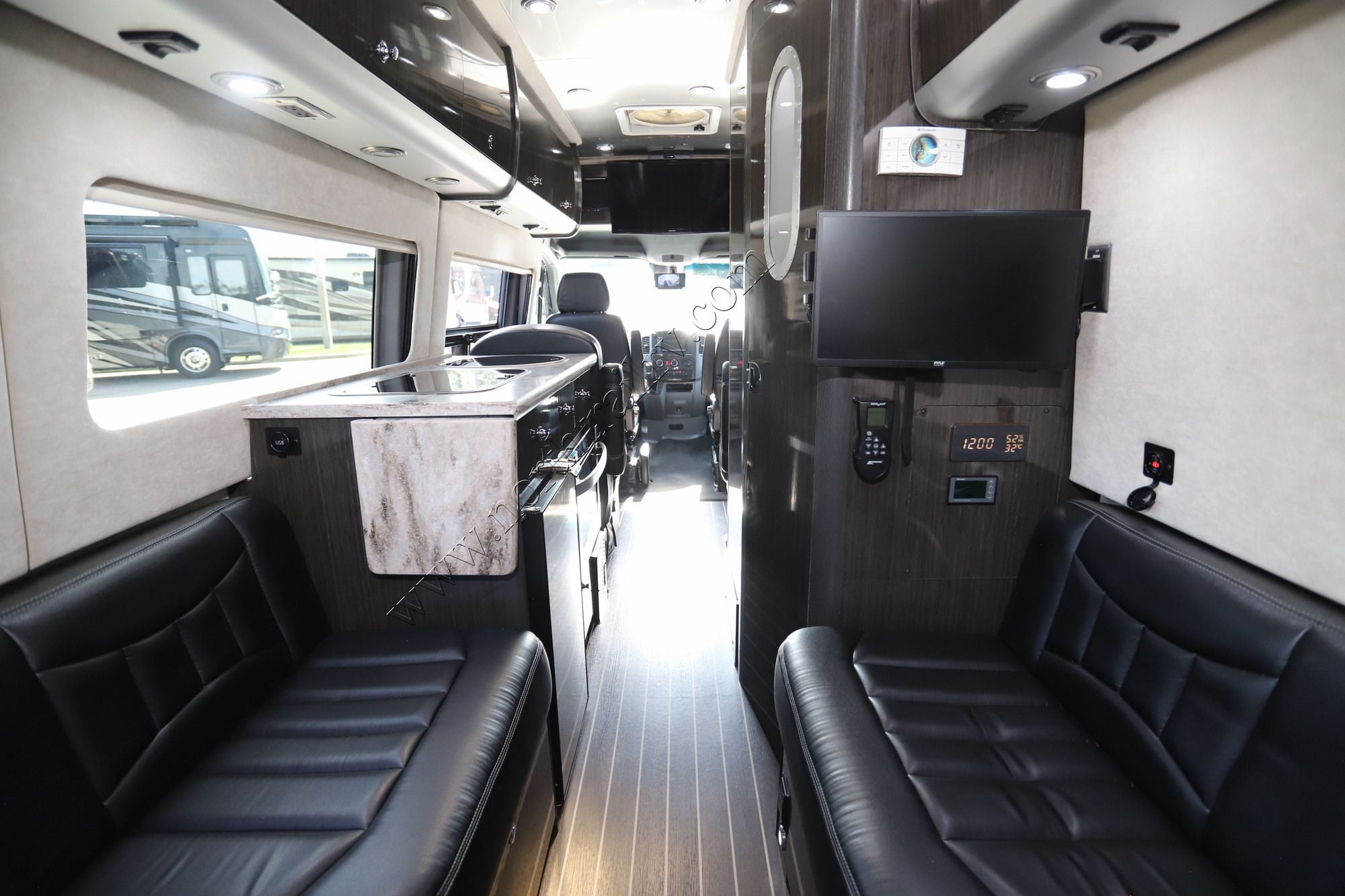 Used 2016 Airstream Interstate EXT GT Class B  For Sale