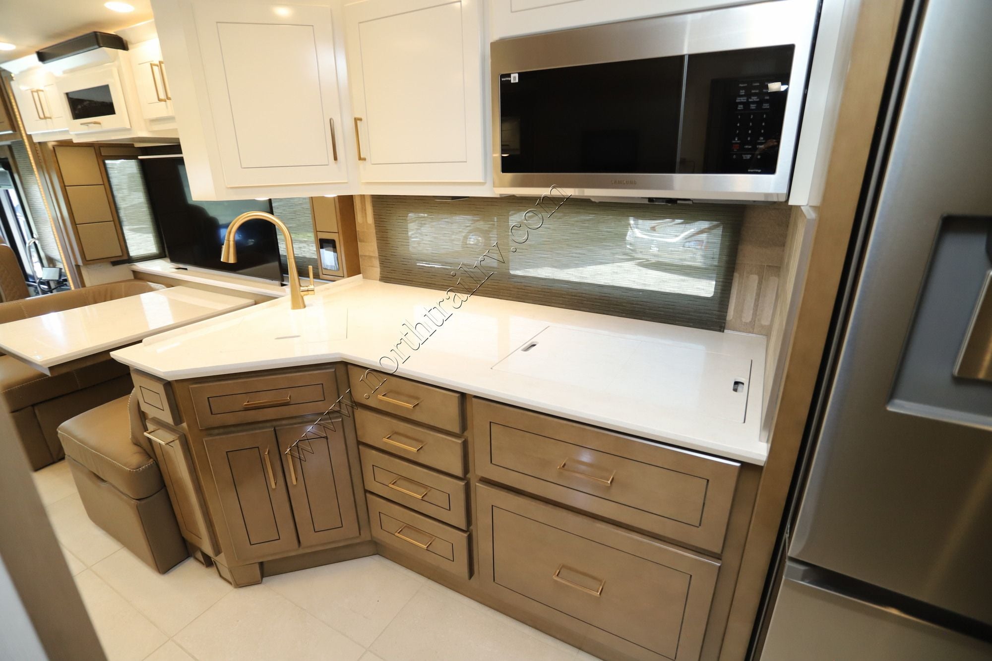 New 2027 Newmar New Aire 3543 Class A  For Sale