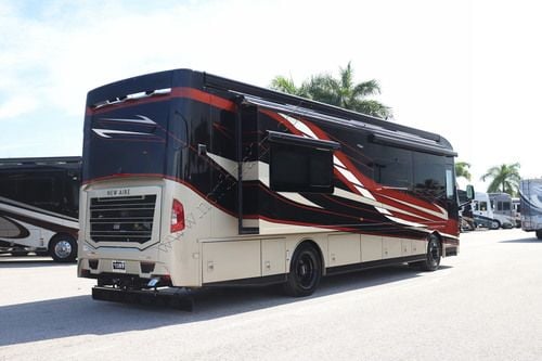 2027 Newmar New Aire 3543 Class A