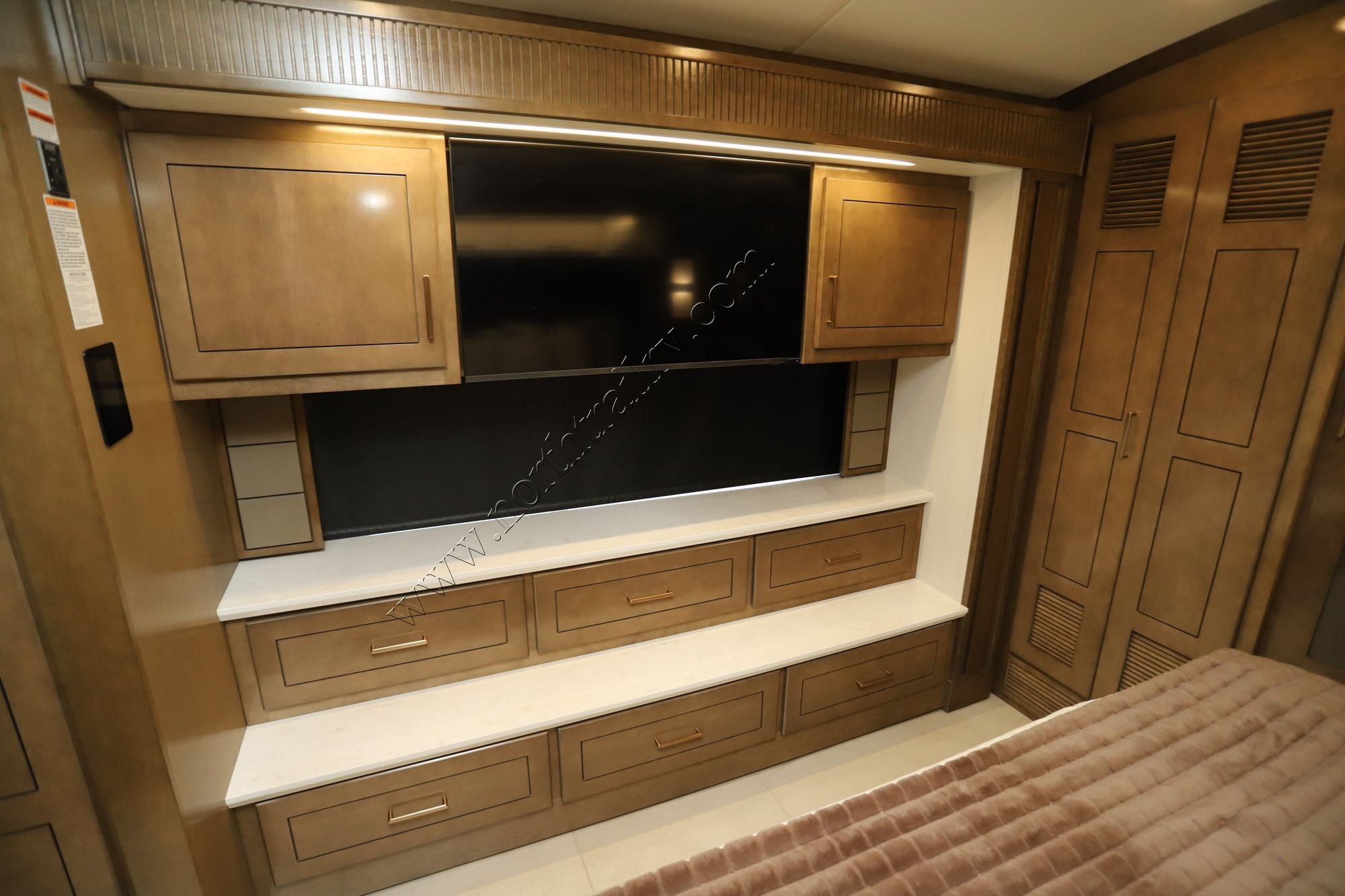 New 2027 Newmar New Aire 3543 Class A  For Sale