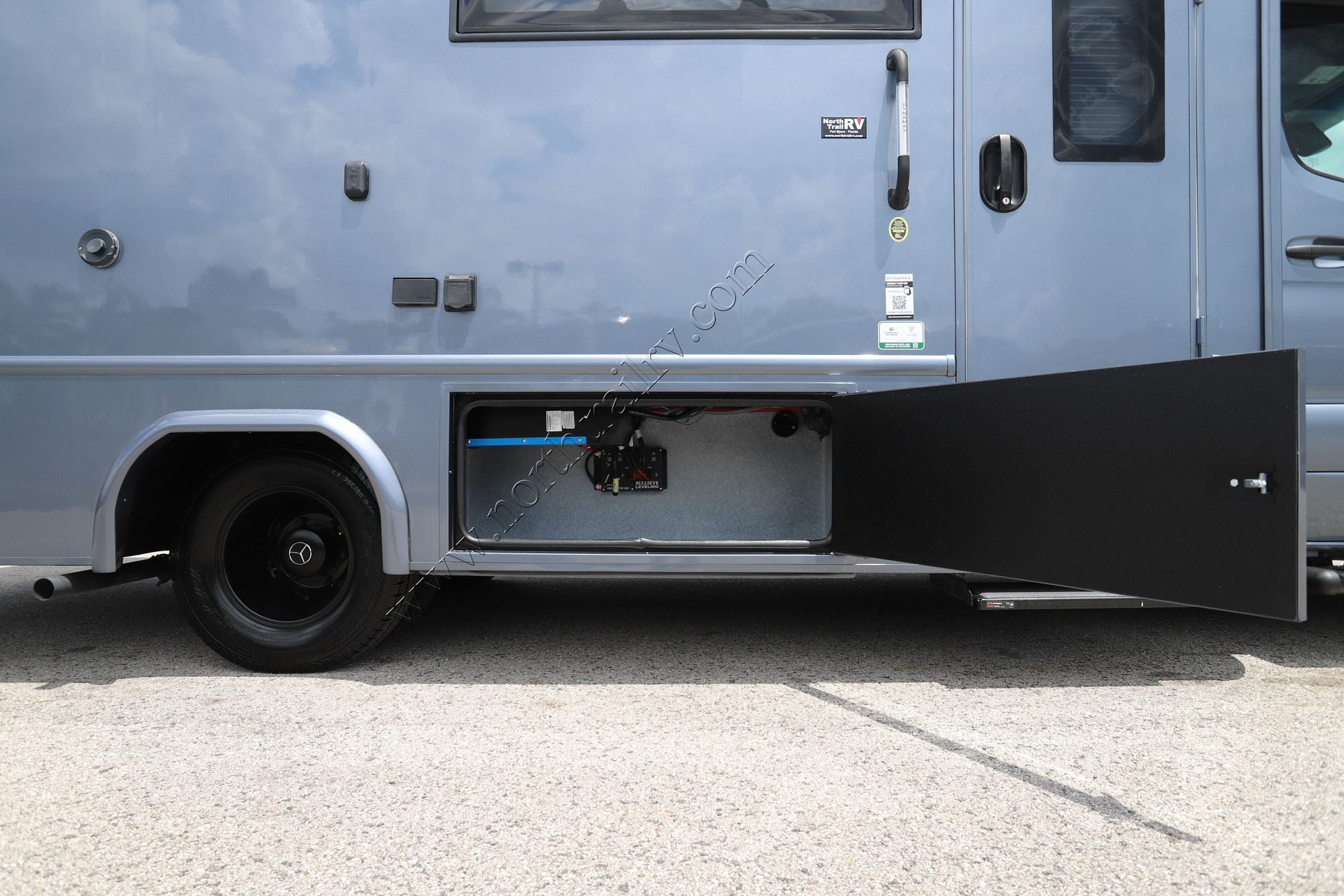 Used 2026 Dynamax Isata 3 24SSSF Class C  For Sale