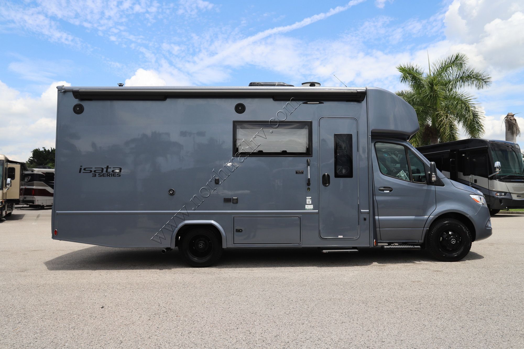 Used 2026 Dynamax Isata 3 24SSSF Class C  For Sale