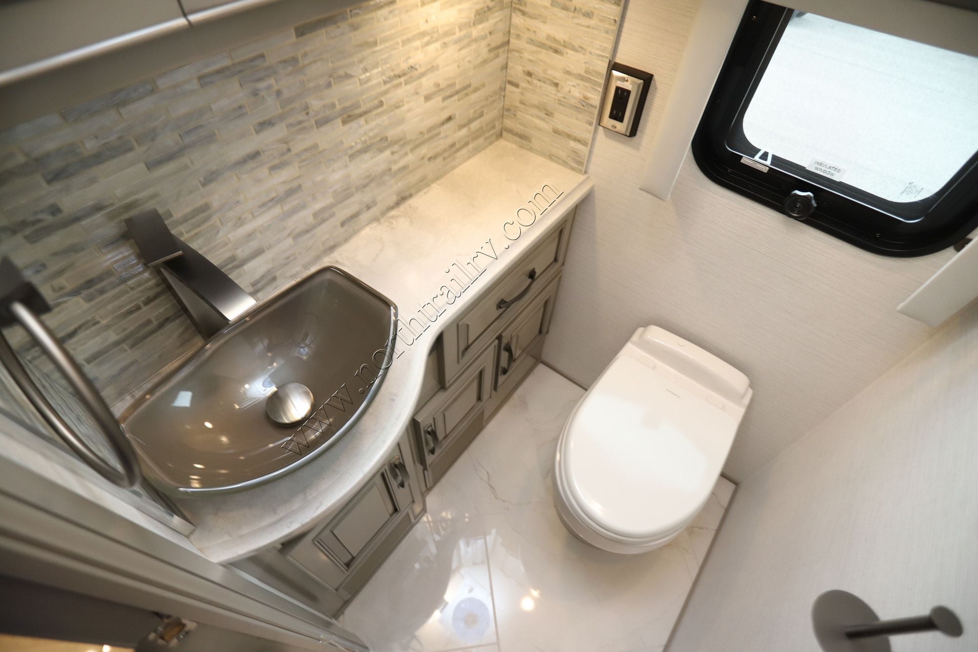 New 2027 Newmar Dutch Star 4325 Class A  For Sale