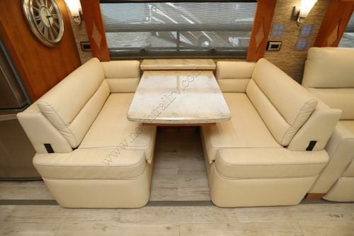 2018 Newmar London Aire 4553