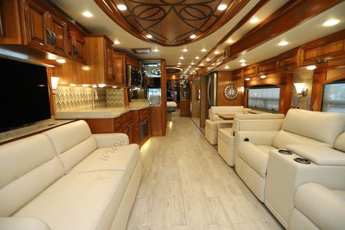 2018 Newmar London Aire 4553