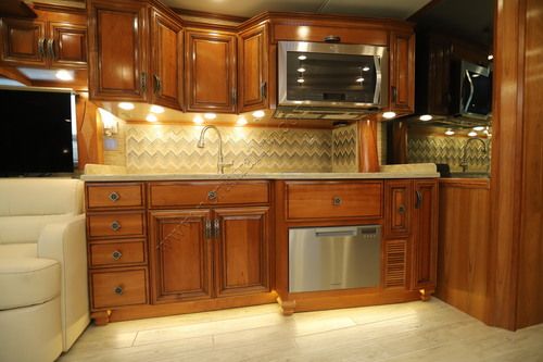 2018 Newmar London Aire 4553