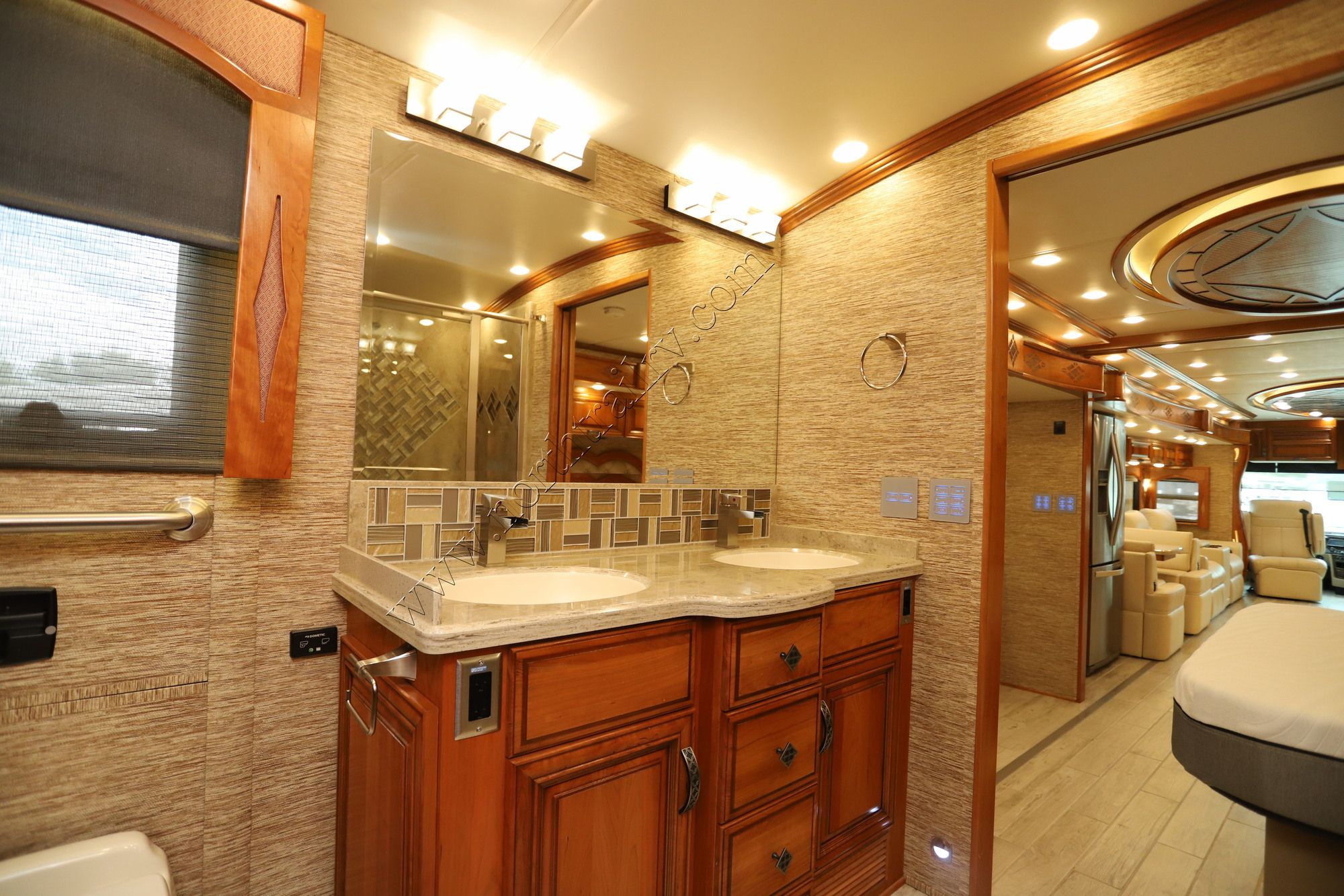 Used 2018 Newmar London Aire 4553 Class A  For Sale