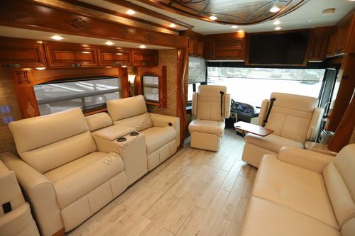 2018 Newmar London Aire 4553