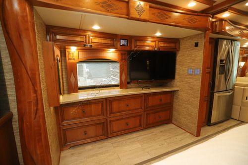 2018 Newmar London Aire 4553