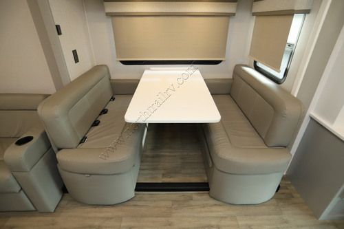 2024 Renegade Rv Veracruz 30VRM