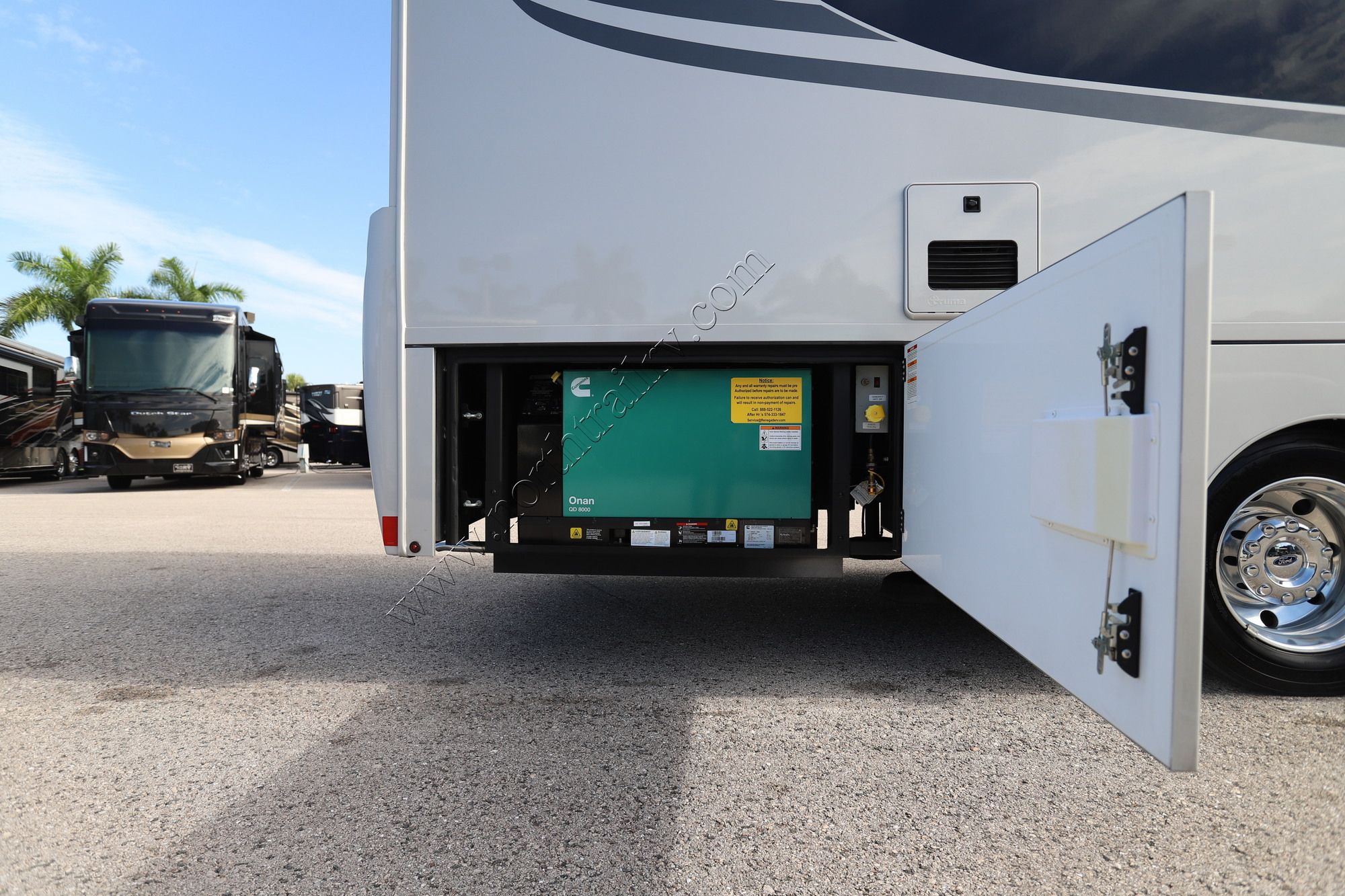 Used 2024 Renegade Rv Veracruz 30VRM Super C  For Sale
