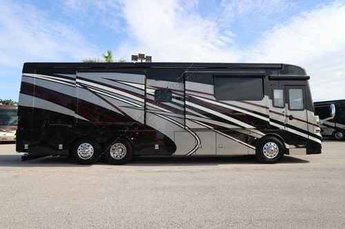 2027 Newmar Mountain Aire 3825