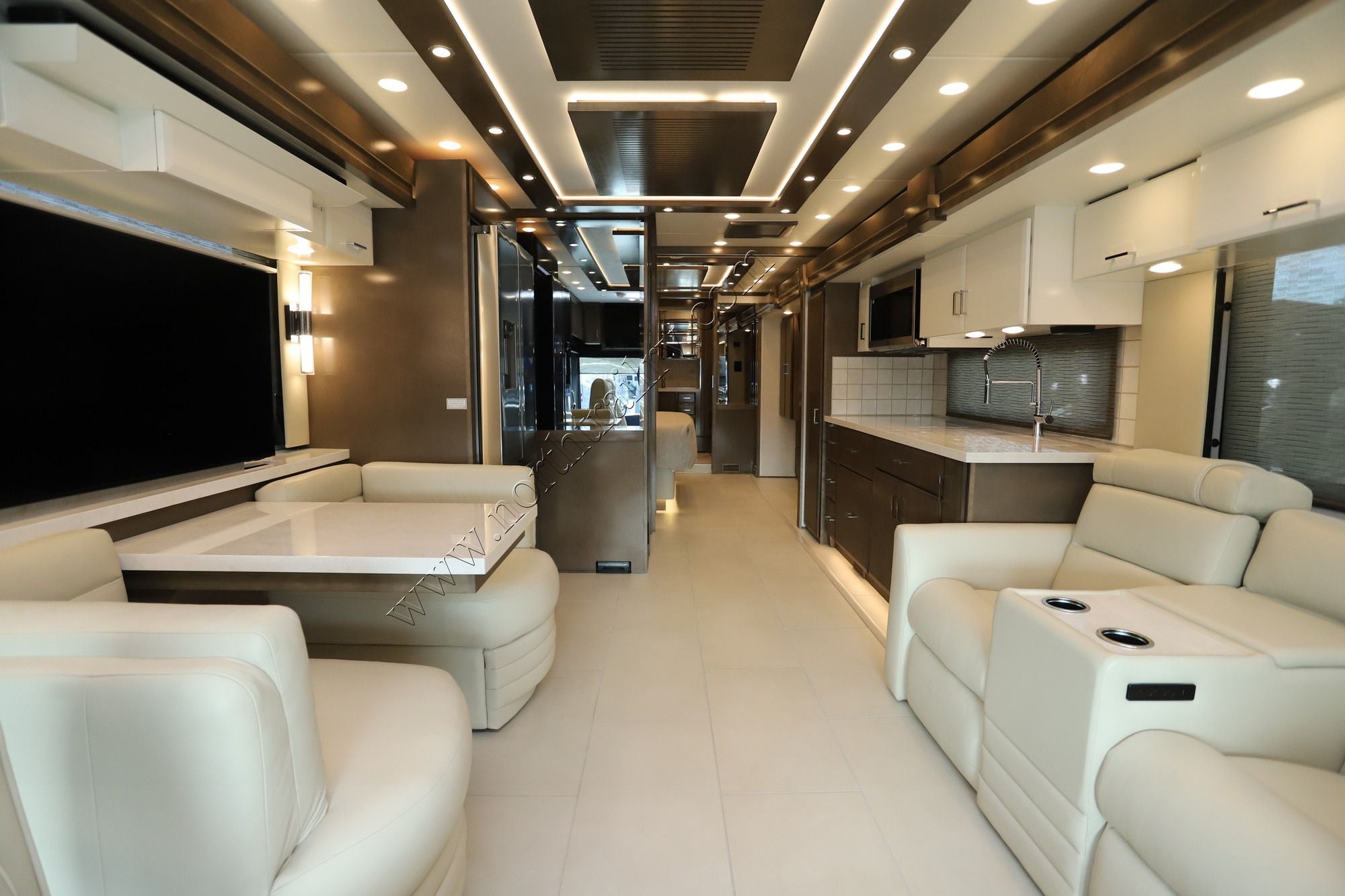 New 2027 Newmar Mountain Aire 3825 Class A  For Sale