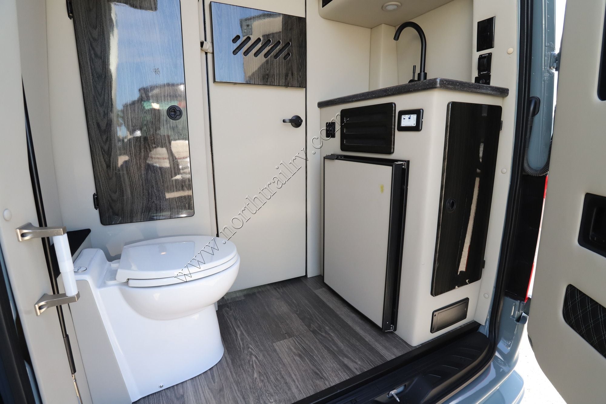 Used 2025 Ogv Luxury Coach V-Cruise 8OBA Class B  For Sale