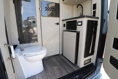 2025 Ogv Luxury Coach V-Cruise 8OBA