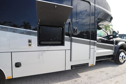 2024 Renegade Rv Veracruz 30VRM