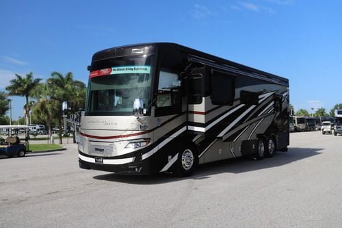 2027 Newmar Mountain Aire 3825