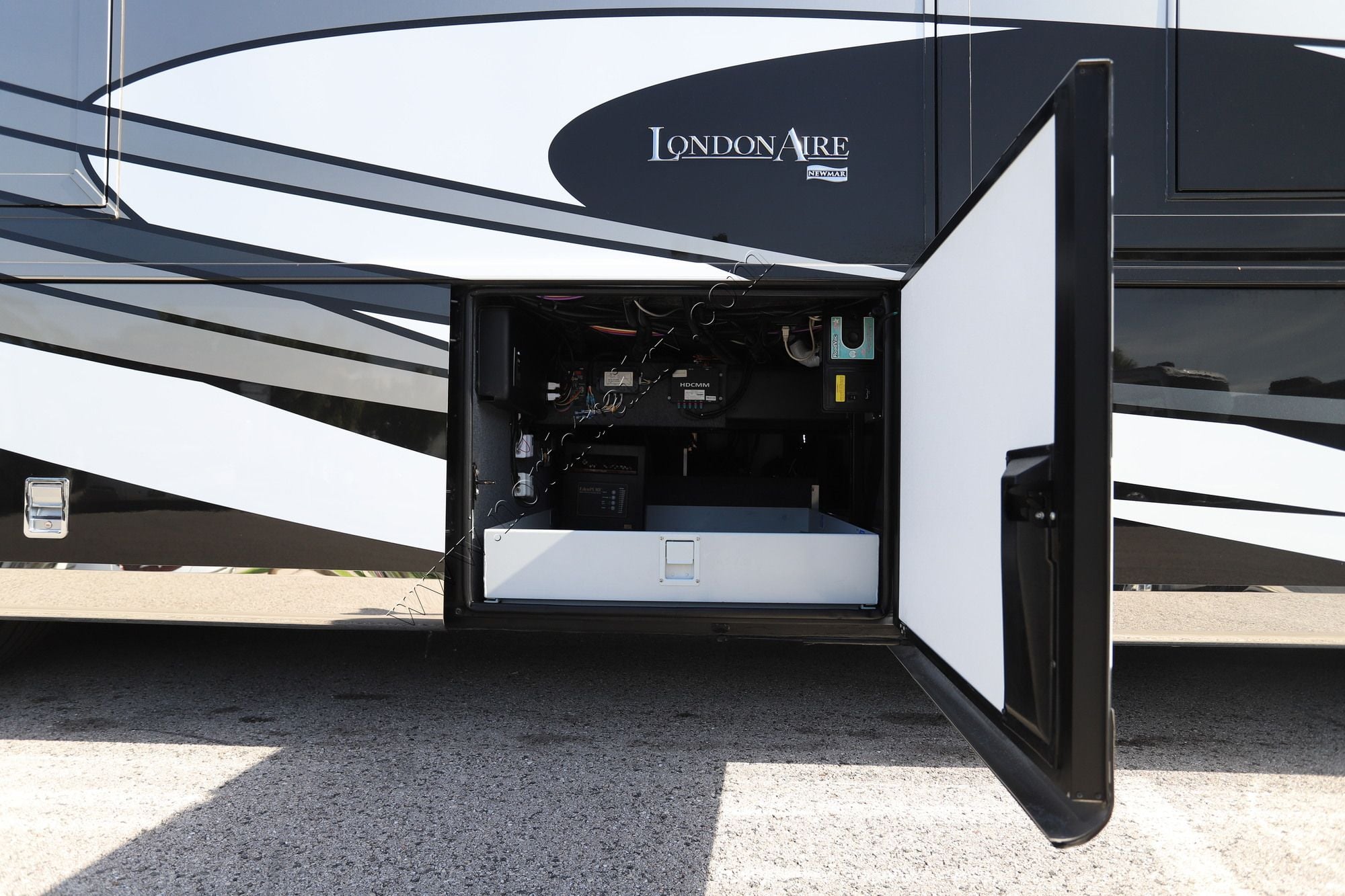 Used 2021 Newmar London Aire 4535 Class A  For Sale