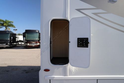 2027 Newmar Freedom Aire 2515