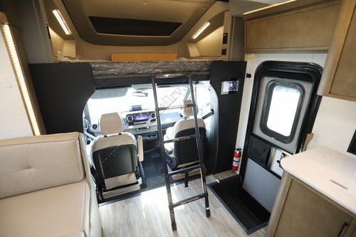 2027 Newmar Freedom Aire 2515