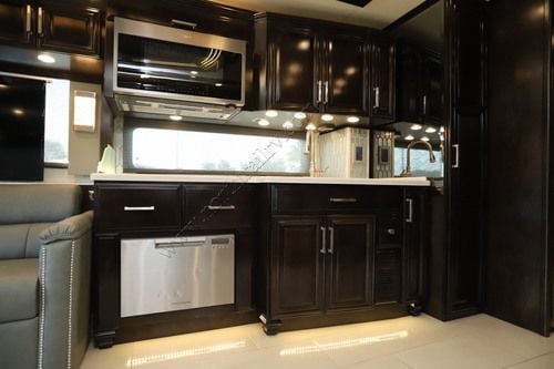 2021 Newmar London Aire 4535 Class A
