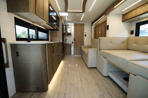 2027 Newmar Freedom Aire 2515
