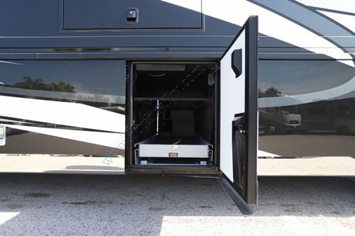 2021 Newmar London Aire 4535 Class A