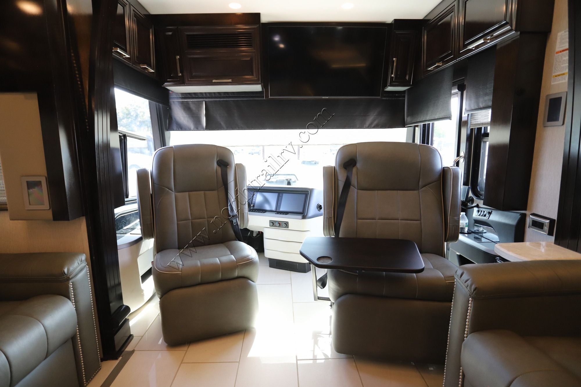 Used 2021 Newmar London Aire 4535 Class A  For Sale