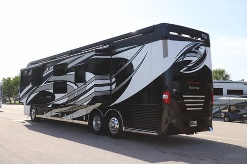 2021 Newmar London Aire 4535 Class A