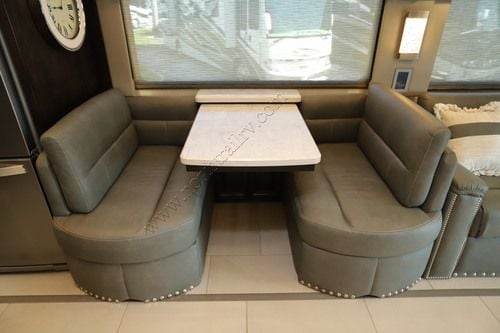 2021 Newmar London Aire 4535 Class A