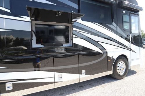 2021 Newmar London Aire 4535 Class A