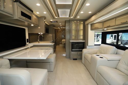 2025 Newmar New Aire 3543