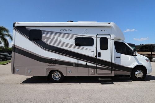 2027 Renegade Rv Vienna 25FWS