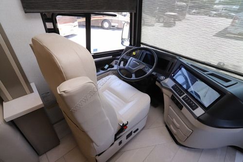 2025 Newmar New Aire 3543