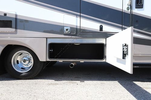 2027 Renegade Rv Vienna 25FWS