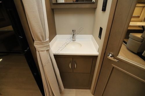 2027 Renegade Rv Vienna 25FWS