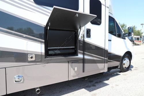2027 Renegade Rv Vienna 25FWS