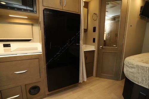 2027 Renegade Rv Vienna 25FWS