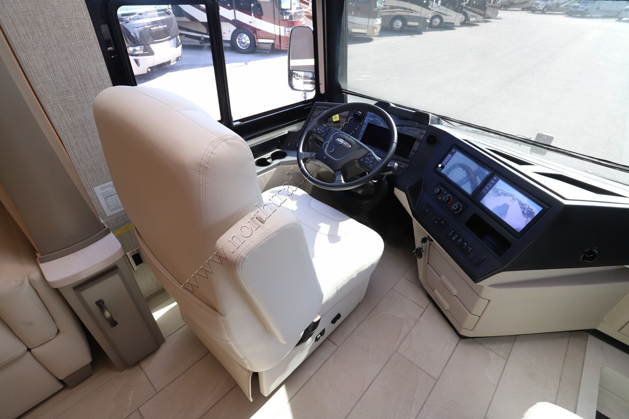 Used 2023 Newmar Dutch Star 4081 Class A  For Sale