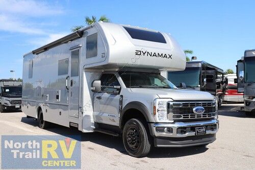 2027 Dynamax Isata 6 30FW4X4