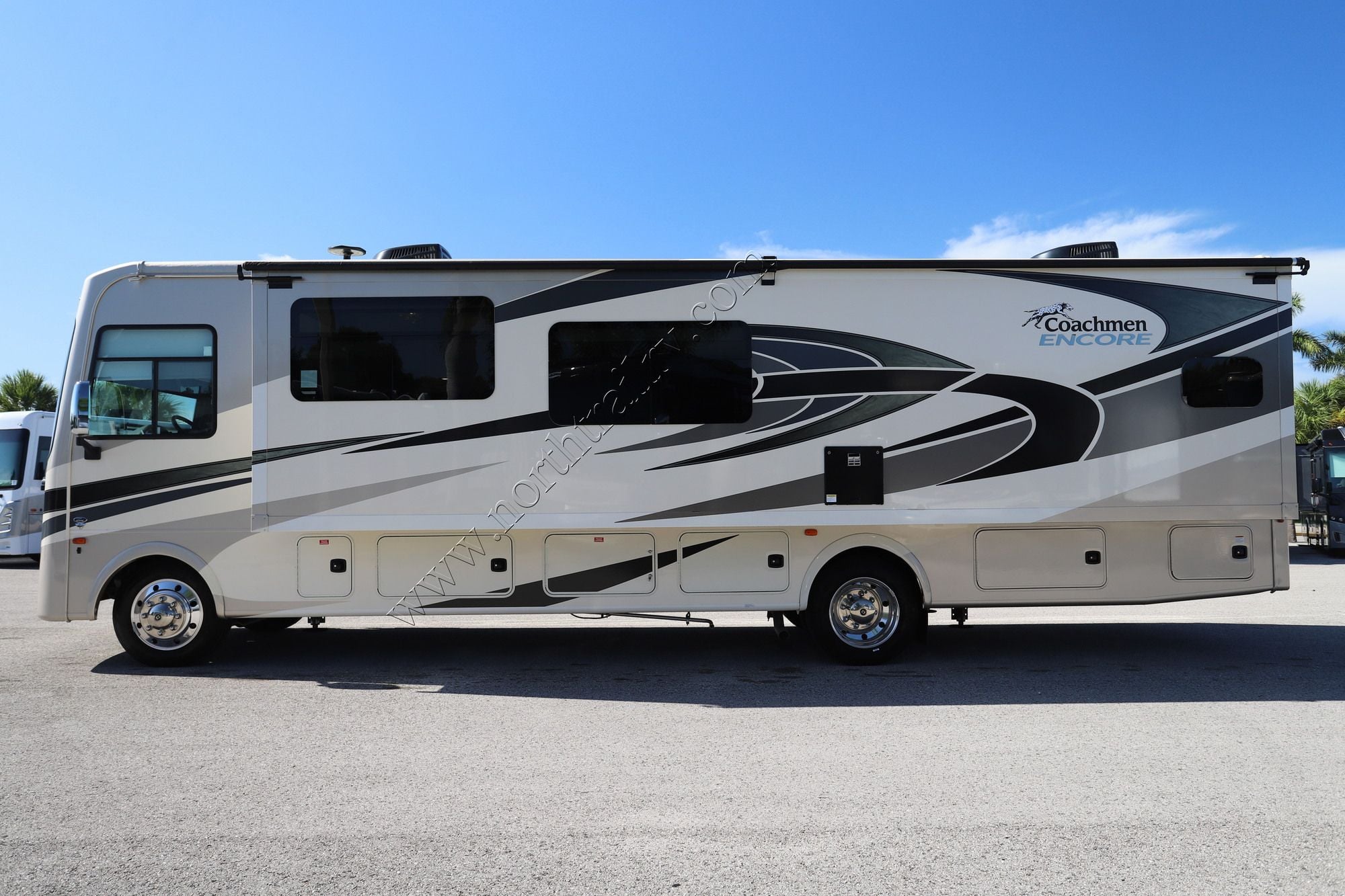 Used 2024 Coachmen Encore 325SS Class A  For Sale
