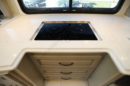 2023 Newmar Dutch Star 4081