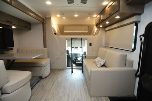 2025 Renegade Rv Veracruz 32VDS
