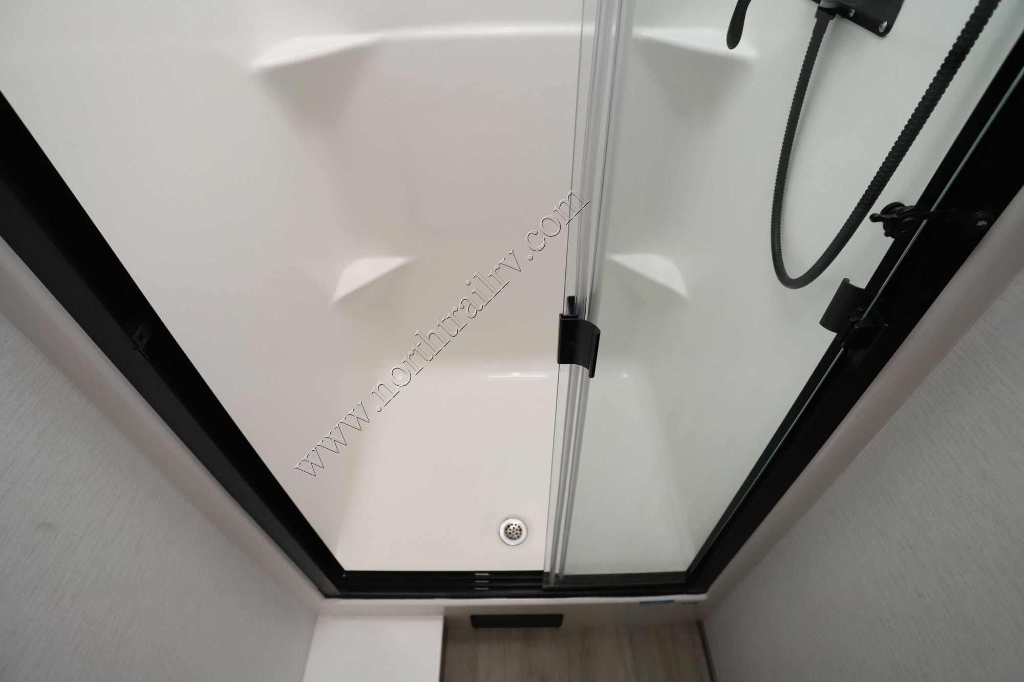 Used 2025 Renegade Rv Veracruz 32VDS Super C  For Sale