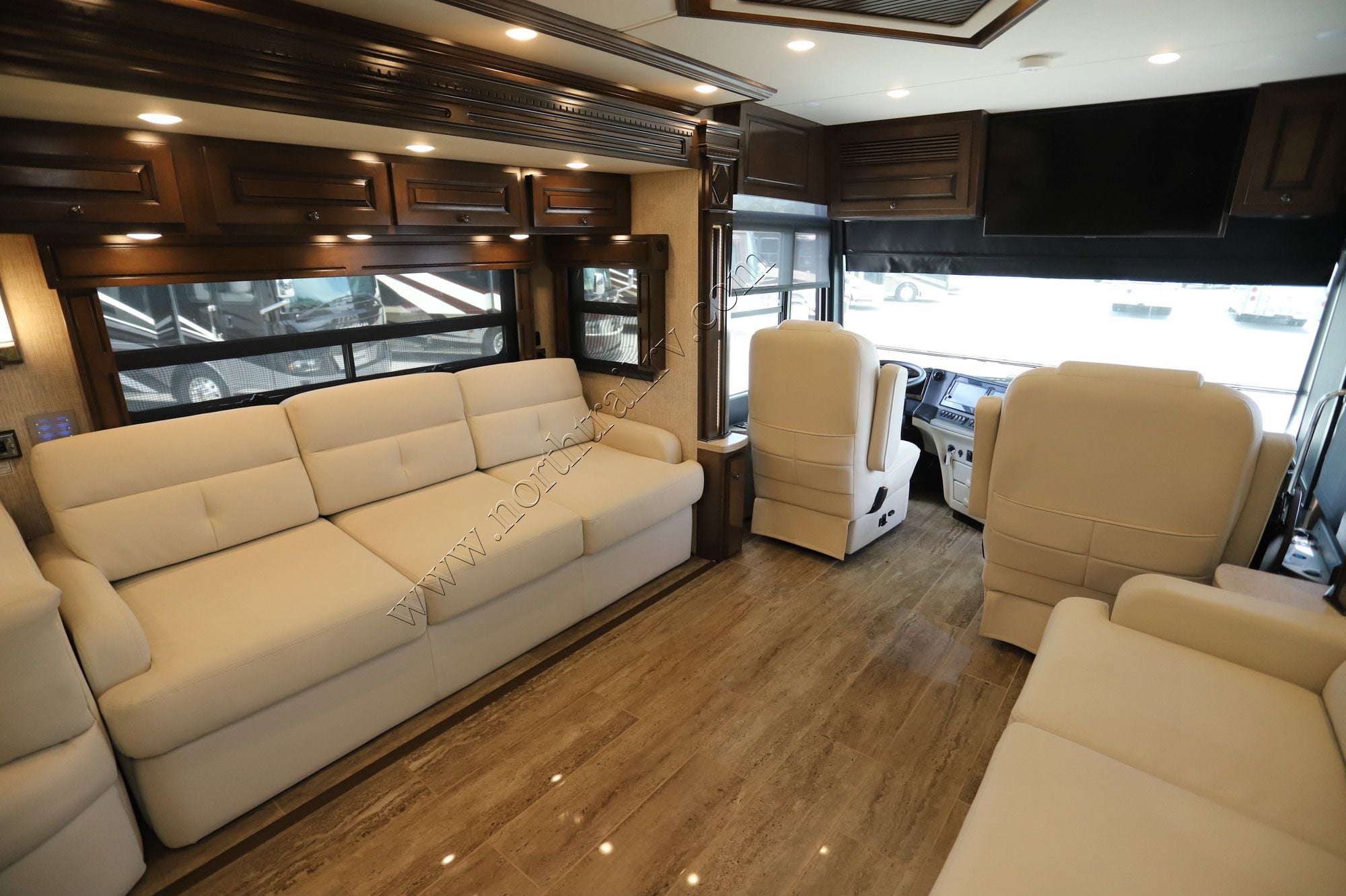 Used 2022 Newmar Dutch Star 4326 Class A  For Sale