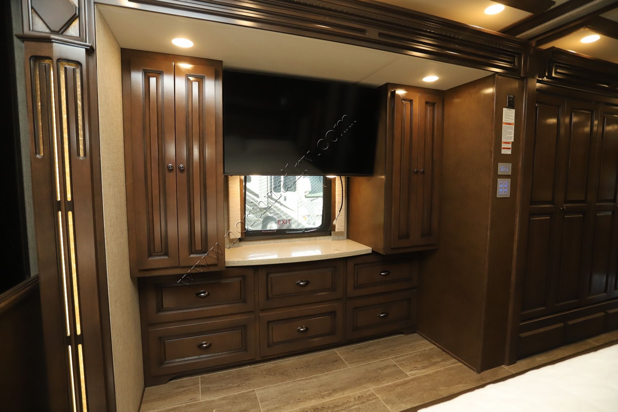 Used 2022 Newmar Dutch Star 4326 Class A  For Sale